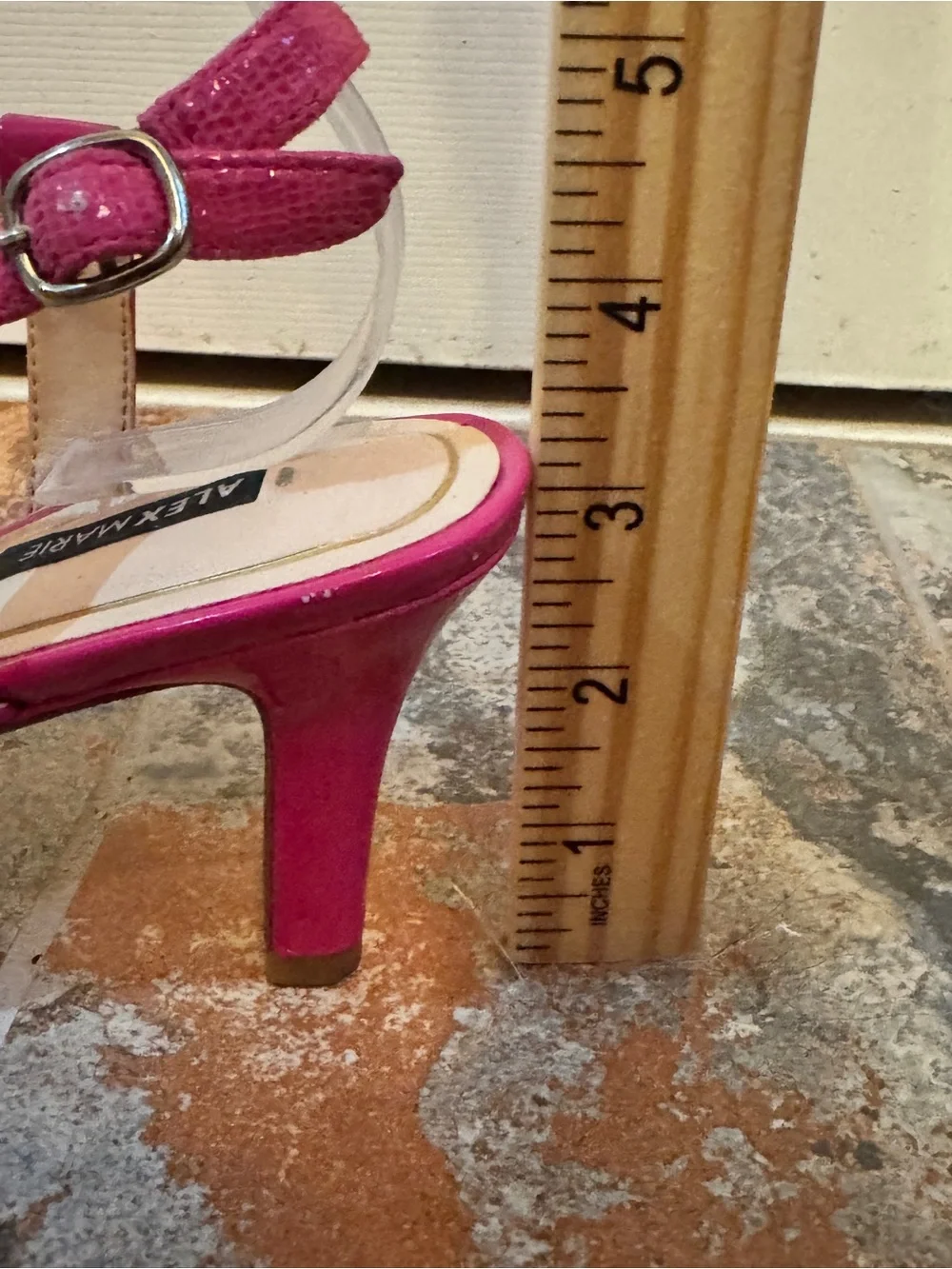 Gorgeous Alex Marie Hot Pink T-Strap Open-Toe Textured Heels!